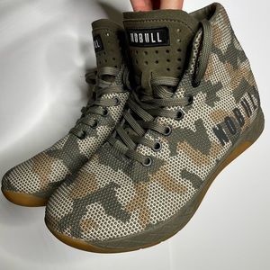 Size 8 camo Nobull high top sneakers